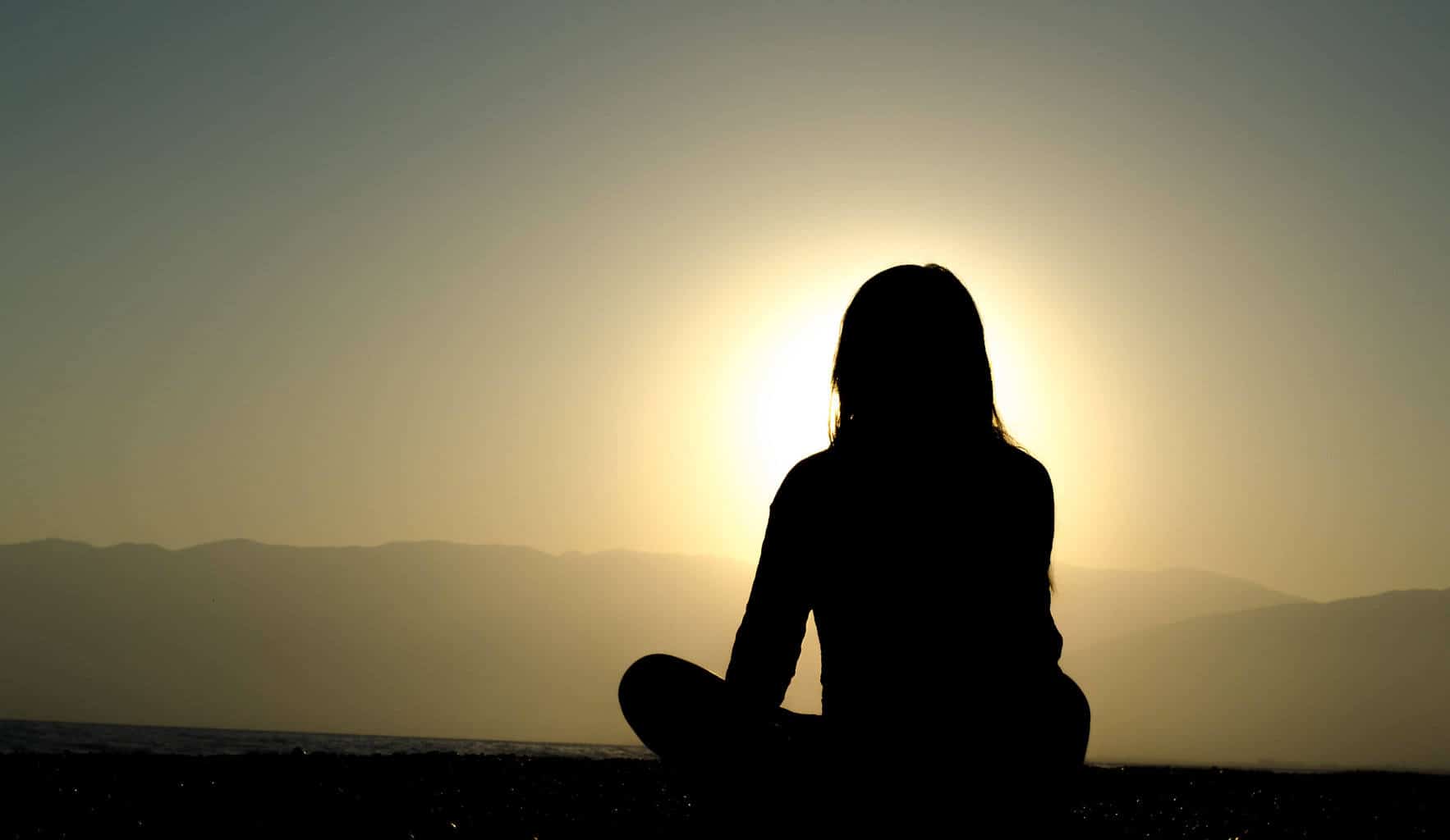 Qual é a postura adequada para se realizar a meditação Mindfulness?