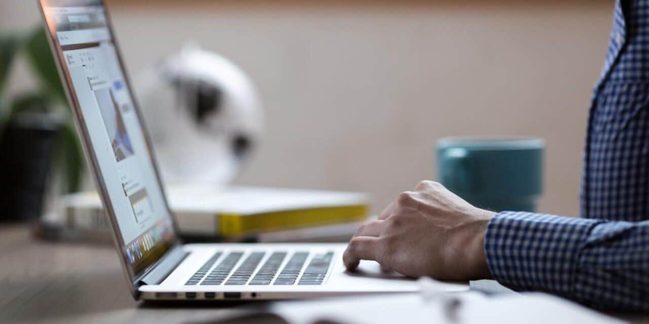 Duplo vínculo: como evitar danos no ambiente de trabalho