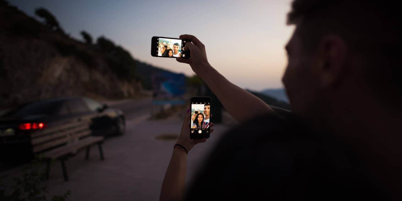 “Faça uma pergunta para mim”: a dependência das redes sociais e o quanto isso afeta o nosso emocional
